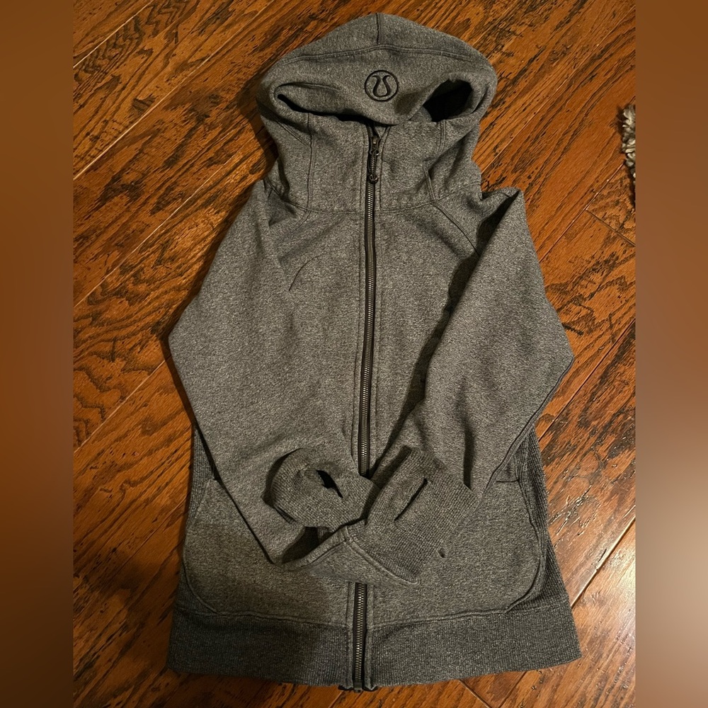 Lululemon zip up hoodie